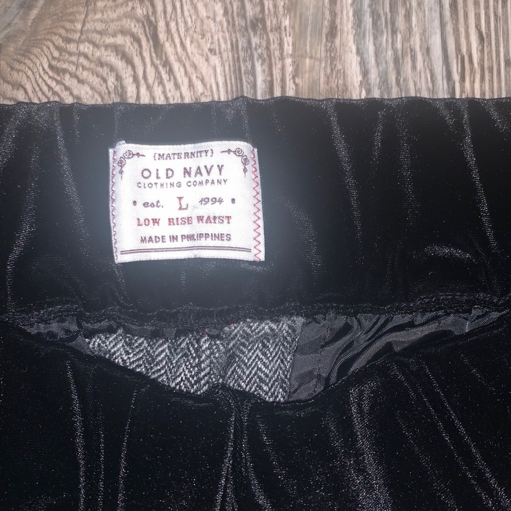 Old Navy Low Rise Herringbone Pants - Picture 5 of 5